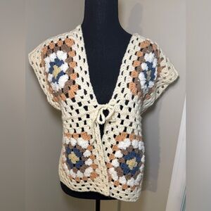 URBAN DAIZY Crochet Granny Square Vest Top Open Front Tie Cream Multi Size ML